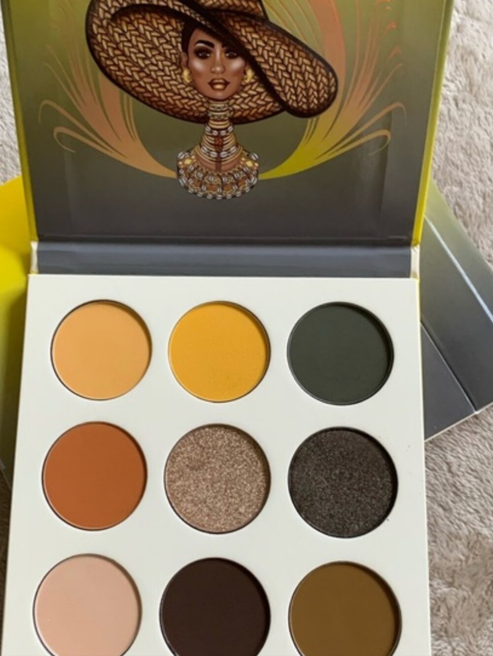 Juvia's Place The Nomad Eyeshadow Palette NWOB